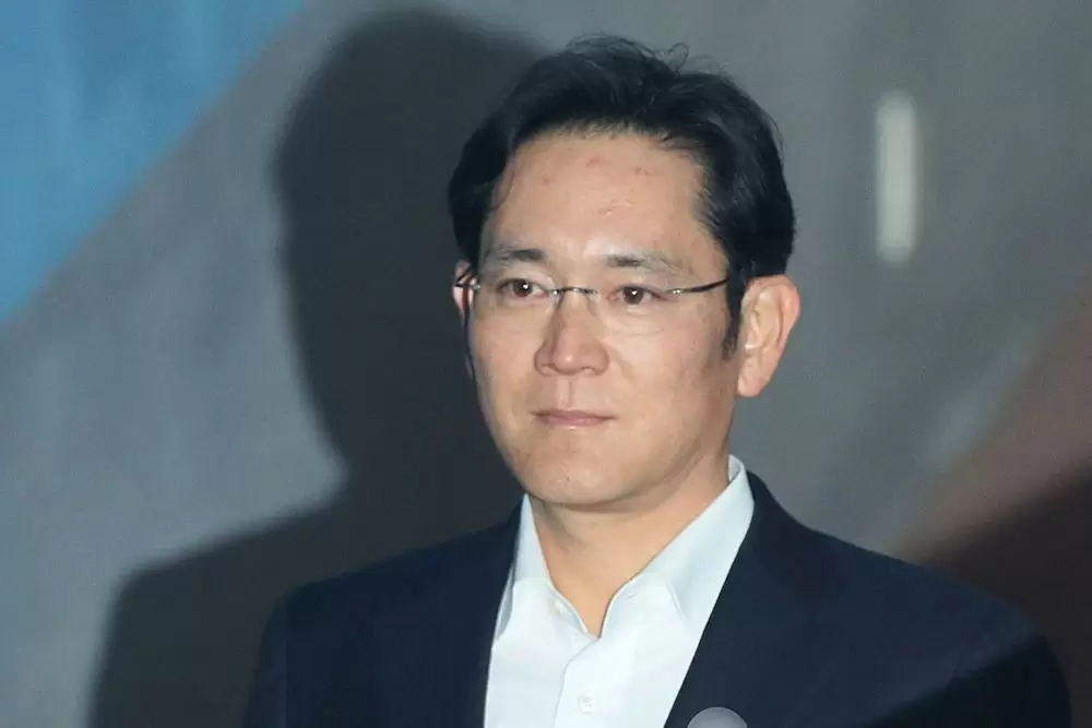 The Weekend Leader - Jailed Samsung heir vows support for compliance committee